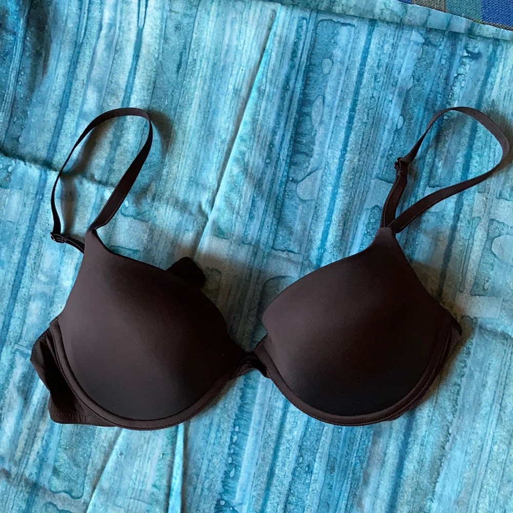 📦 3 for $50 Calvin Klein 34 C Push-up Bra Black